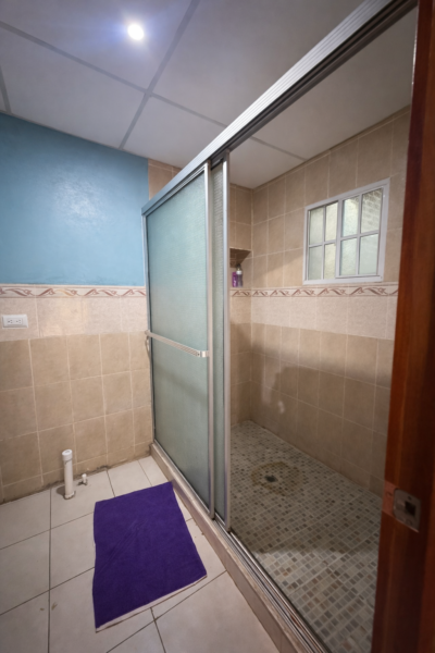 𝗣𝗥𝗢𝗣𝗜𝗘𝗗𝗔𝗗 𝗖𝗢𝗠𝗘𝗥𝗖𝗜𝗔𝗟 𝗘𝗡 𝗨𝗦𝗨𝗟𝗨𝗧𝗔𝗡 𝗘𝗟 𝗦𝗔𝗟𝗩𝗔𝗗𝗢𝗥 – 𝗨𝗕𝗜𝗖𝗔𝗖𝗜𝗢𝗡 𝗤𝗨𝗘 𝗩𝗘𝗡𝗗𝗘