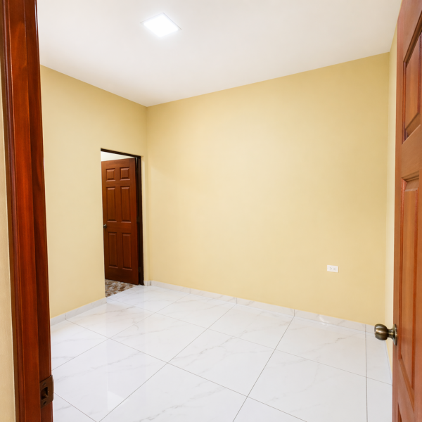 𝗖𝗔𝗦𝗔 𝗡𝗨𝗘𝗩𝗔 𝗘𝗡 𝗟𝗢𝗨𝗥𝗗𝗘𝗦 𝗖𝗢𝗟𝗢𝗡 𝗘𝗟 𝗦𝗔𝗟𝗩𝗔𝗗𝗢𝗥 – 𝗟𝗜𝗦𝗧𝗔 𝗣𝗔𝗥𝗔 𝗘𝗦𝗧𝗥𝗘𝗡𝗔𝗥