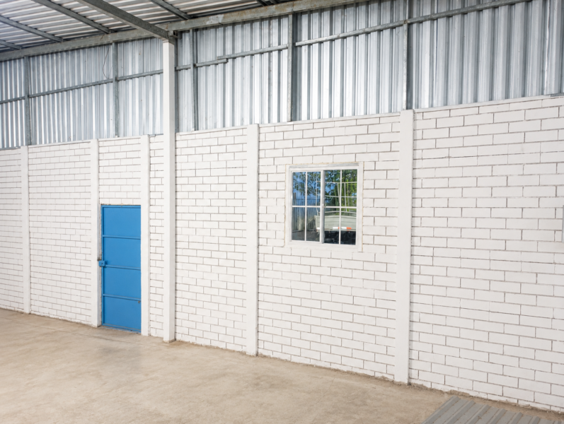 𝗦𝗘 𝗥𝗘𝗡𝗧𝗔 𝗔𝗠𝗣𝗟𝗜𝗢 𝗟𝗢𝗖𝗔𝗟 𝗖𝗢𝗠𝗘𝗥𝗖𝗜𝗔𝗟 𝗦𝗢𝗕𝗥𝗘 𝗟𝗔 𝗖𝗔𝗥𝗥𝗘𝗧𝗘𝗥𝗔 𝗣𝗔𝗡𝗔𝗠𝗘𝗥𝗜𝗖𝗔𝗡𝗔
